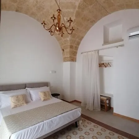 Dimora Zio Vito לינה וארוחת בוקר 3*