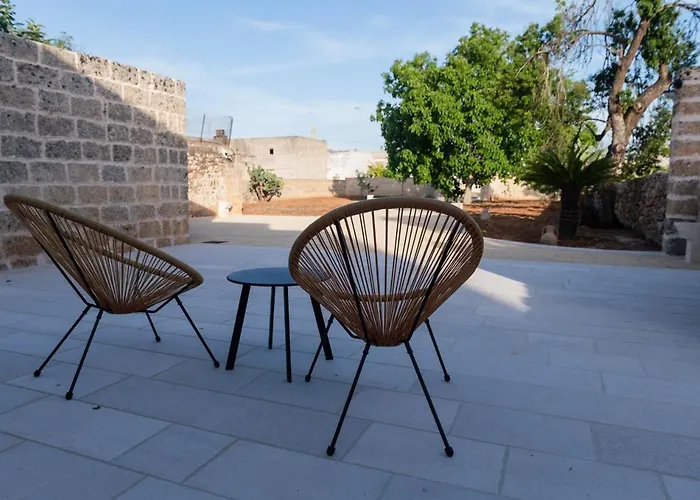 Dimora Zio Vito Bed & Breakfast 3*